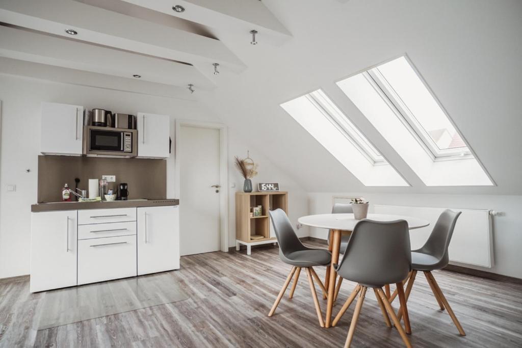Dachtraum Waldner Apartamento Wurtzburgo Exterior foto